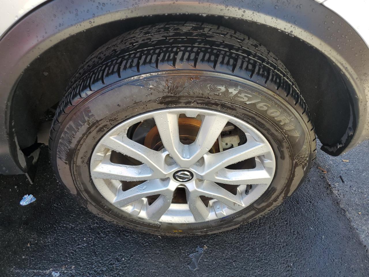 2021 Nissan Rogue Sport S Серебряный vin: JN1BJ1AV6MW561069 Damage: Left Rear Wheel, Curb Rash, 3 To 4 Inches