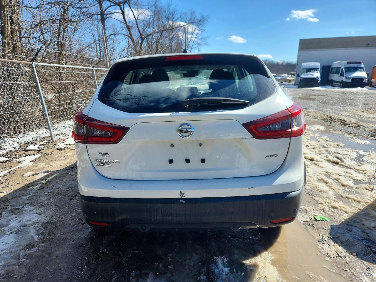 2021 Nissan Rogue Sport S Белый vin: JN1BJ1AW2MW430407