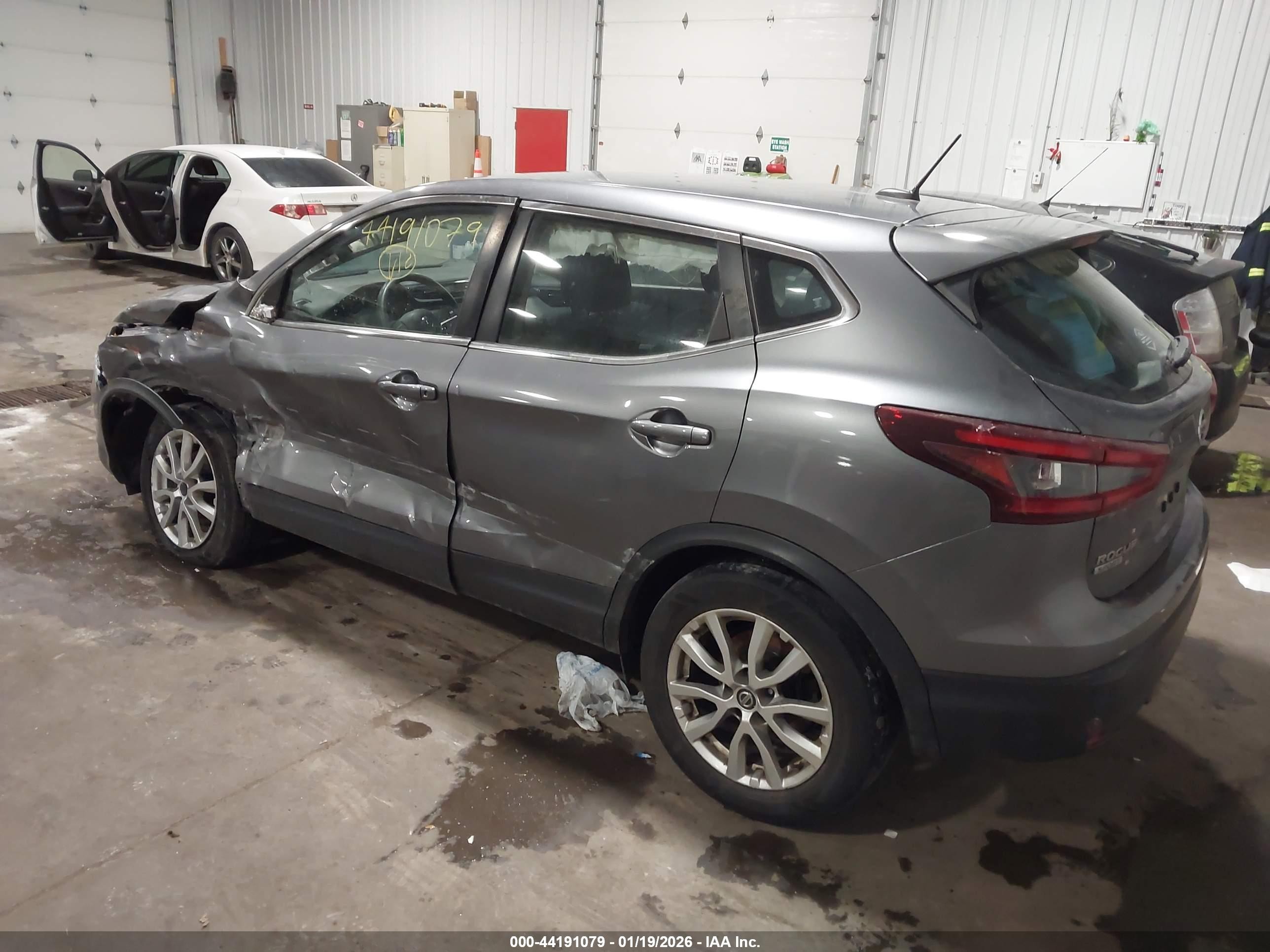 2021 Nissan Rogue Sport S Awd Xtronic Cvt Серый vin: JN1BJ1AW6MW430653