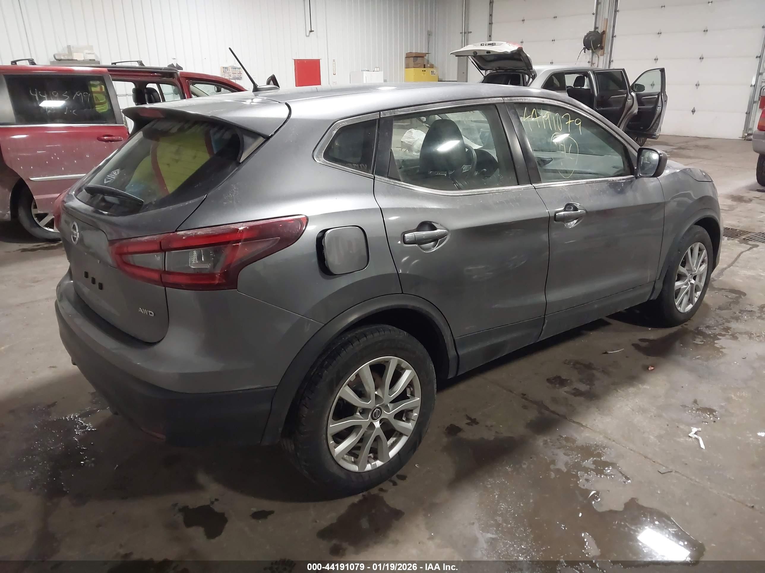 2021 Nissan Rogue Sport S Awd Xtronic Cvt Серый vin: JN1BJ1AW6MW430653