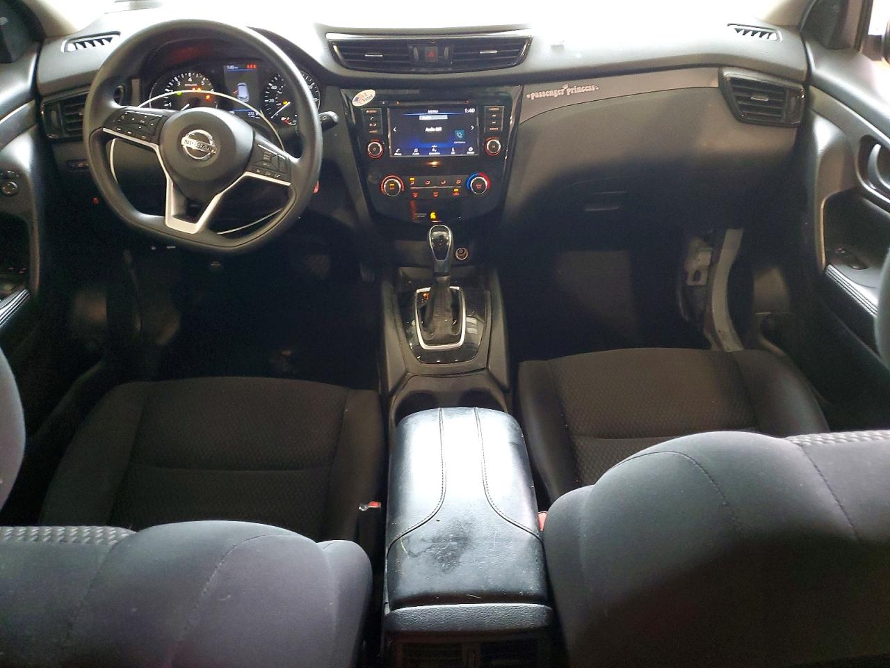 2021 Nissan Rogue Sport S Белый vin: JN1BJ1AW9MW436883