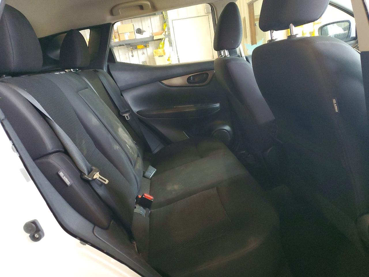 2021 Nissan Rogue Sport S Белый vin: JN1BJ1AW9MW436883