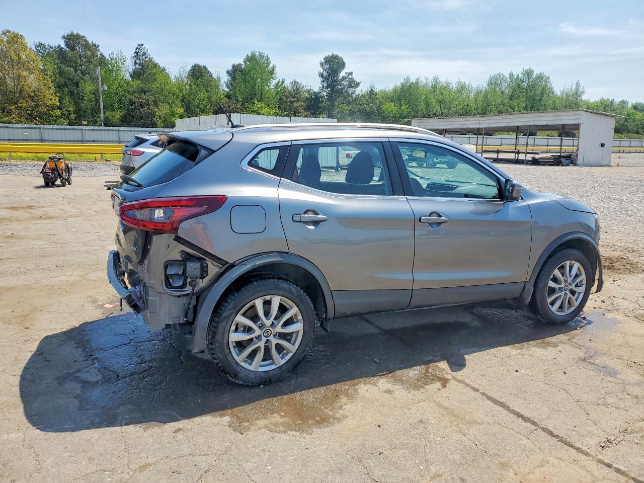 2021 Nissan Rogue Sport Sv Gray vin: JN1BJ1BV5MW567461