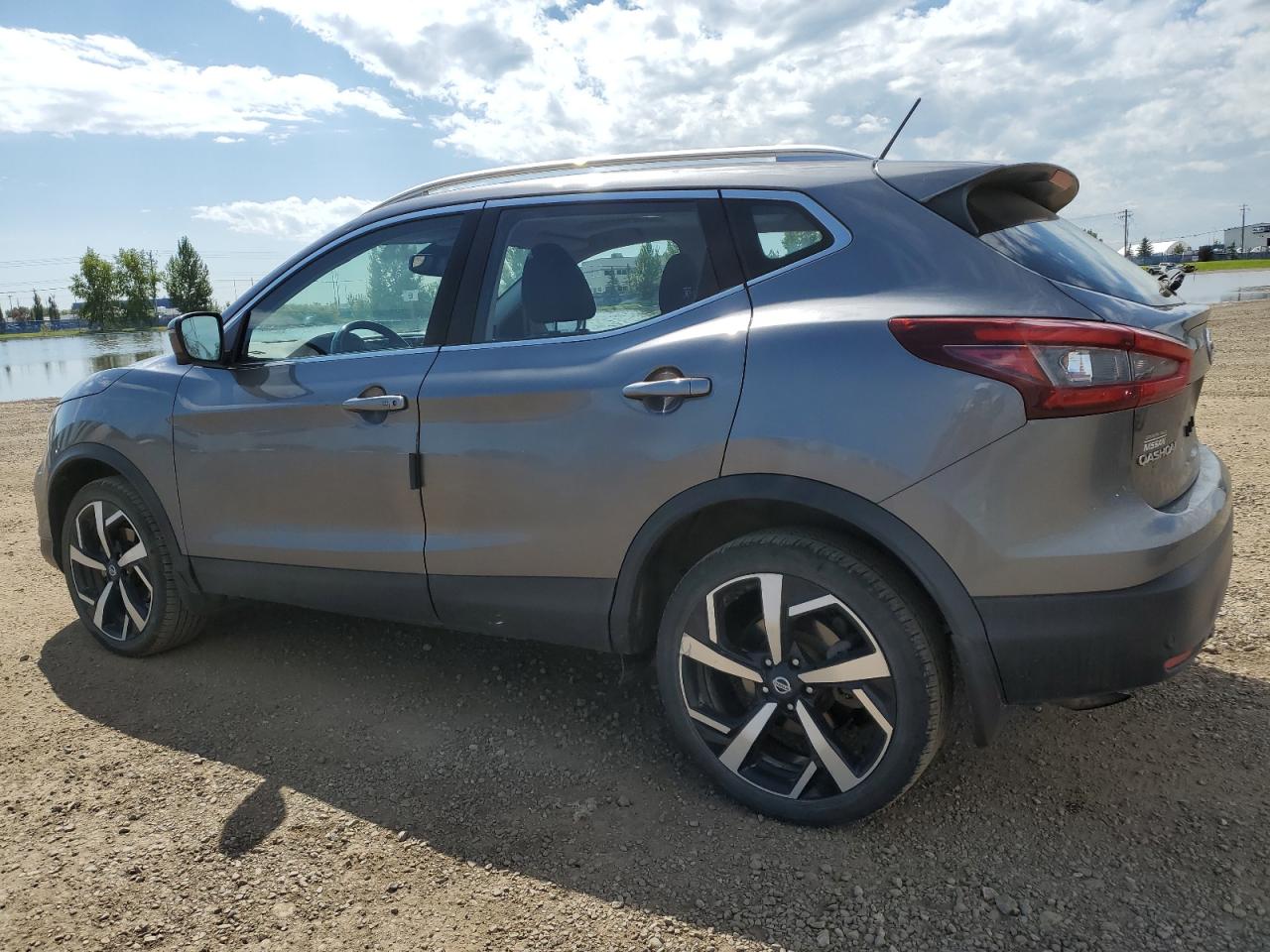 2021 Nissan Rogue Sport Sv Gray vin: JN1BJ1BW5MW429752