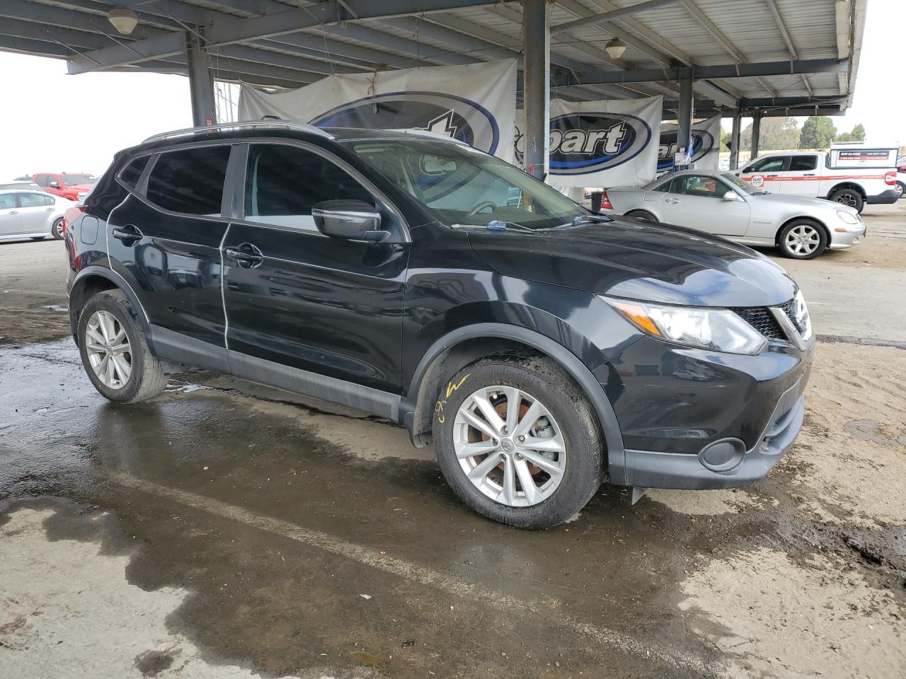 2017 Nissan Rogue Sport Sv Черный vin: JN1BJ1CP0HW008941 Damage: Overall Vehicle, Chipped, 10 Or More