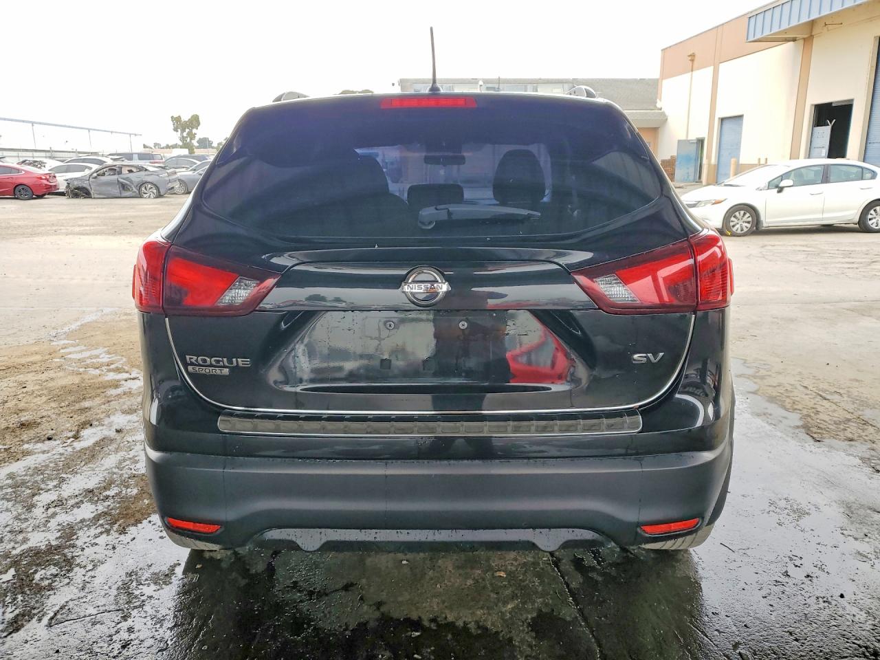 2017 Nissan Rogue Sport Sv Черный vin: JN1BJ1CP0HW008941