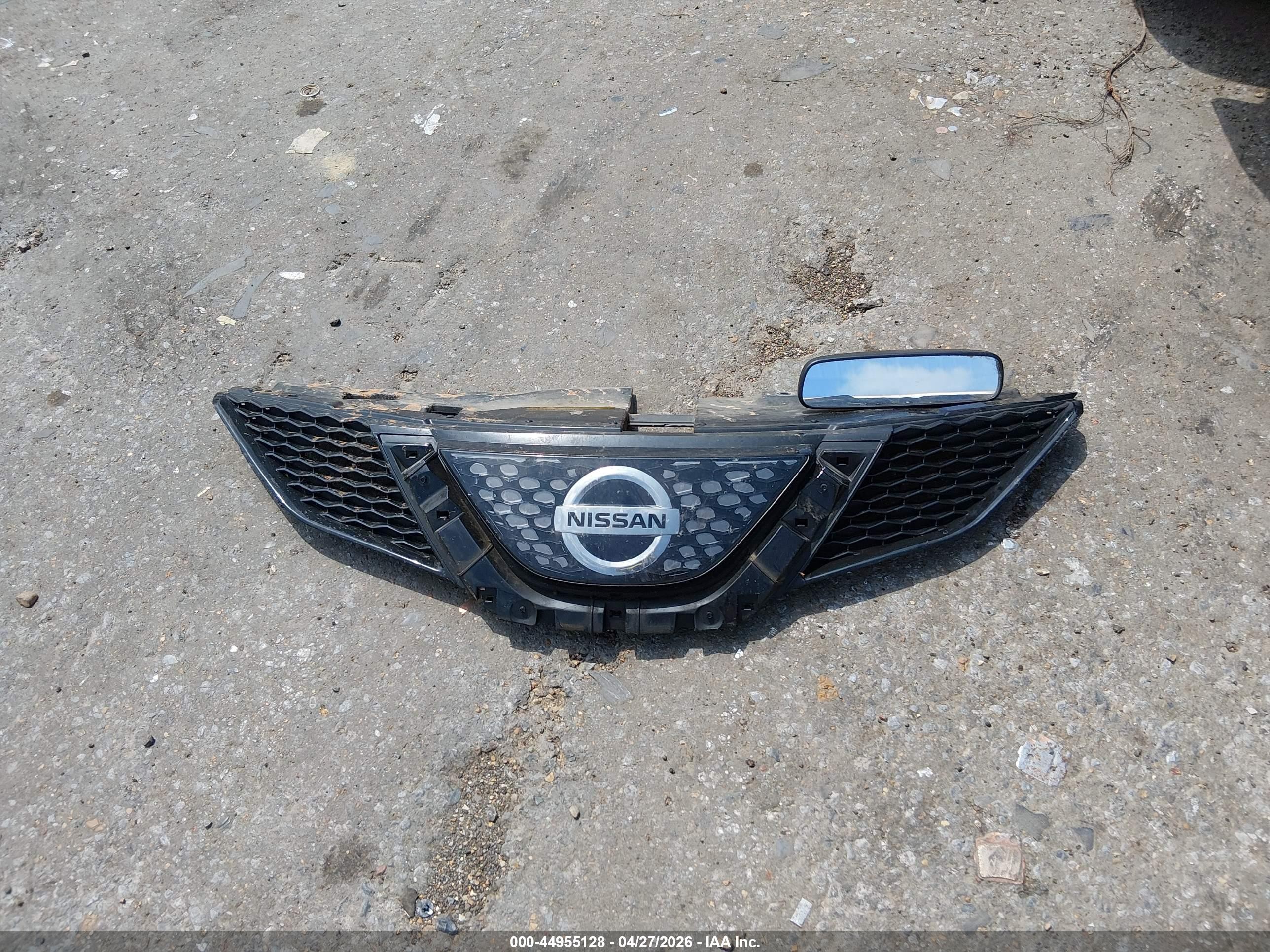 2018 Nissan Rogue Sport S Белый vin: JN1BJ1CP0JW150583