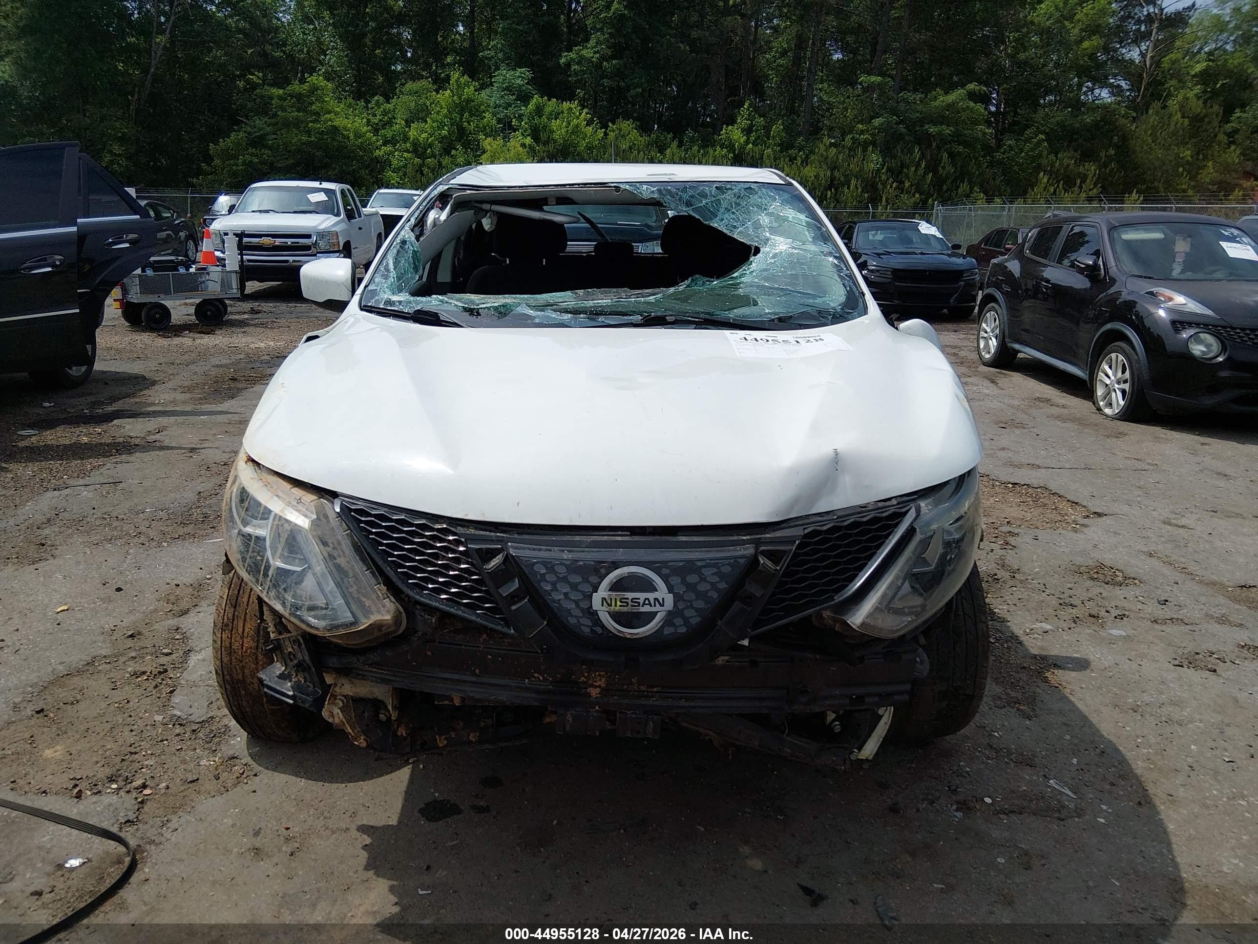 2018 Nissan Rogue Sport S Белый vin: JN1BJ1CP0JW150583