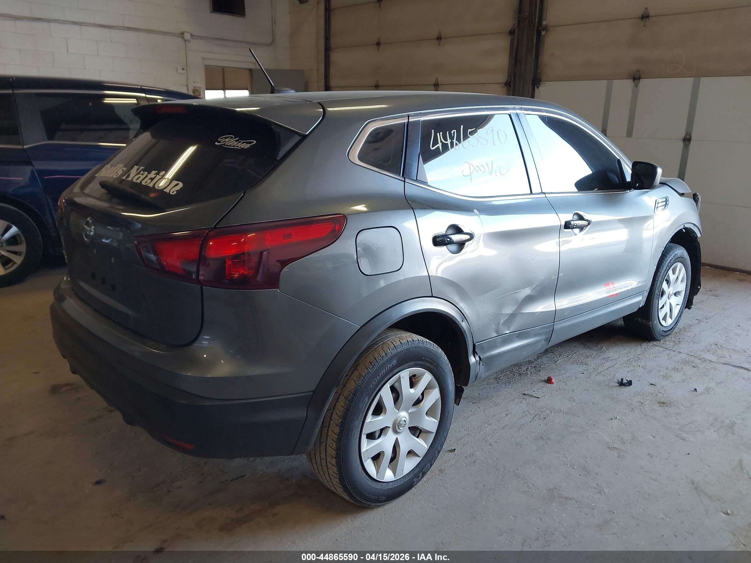 2019 Nissan Rogue Sport S Черный vin: JN1BJ1CP1KW240326