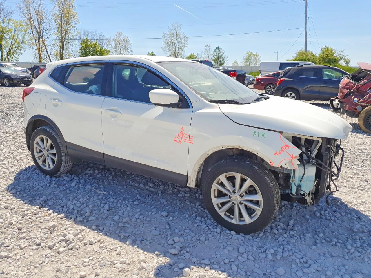 2017 Nissan Rogue Sport S White vin: JN1BJ1CP2HW022159