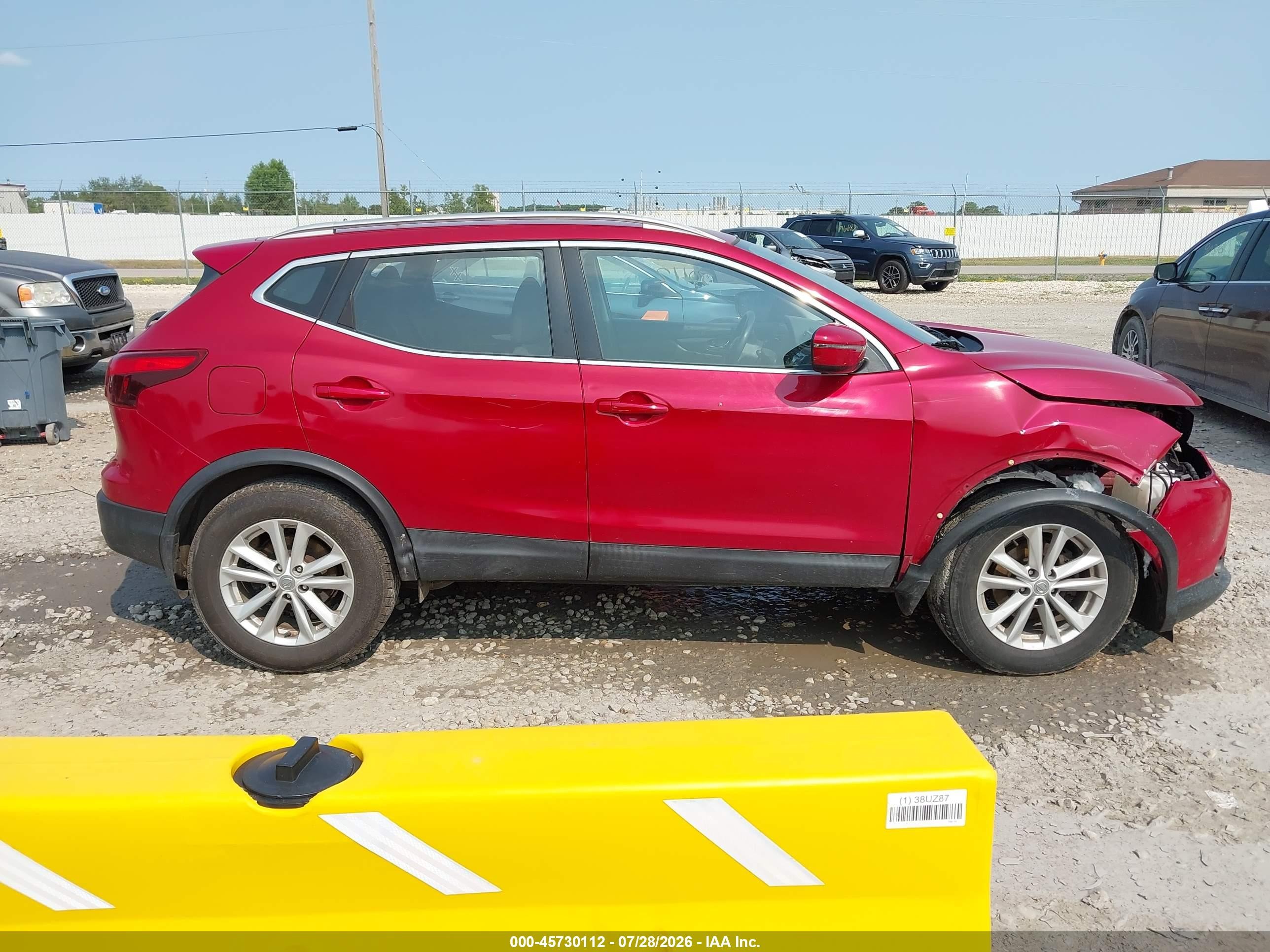 2018 Nissan Rogue Sport Sv Бордовый vin: JN1BJ1CP2JW193421
