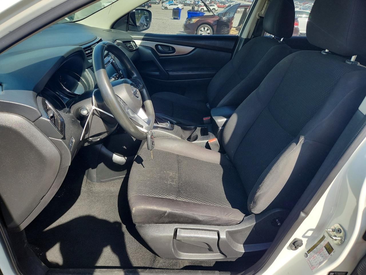 2019 Nissan Rogue Sport S White vin: JN1BJ1CP2KW244353