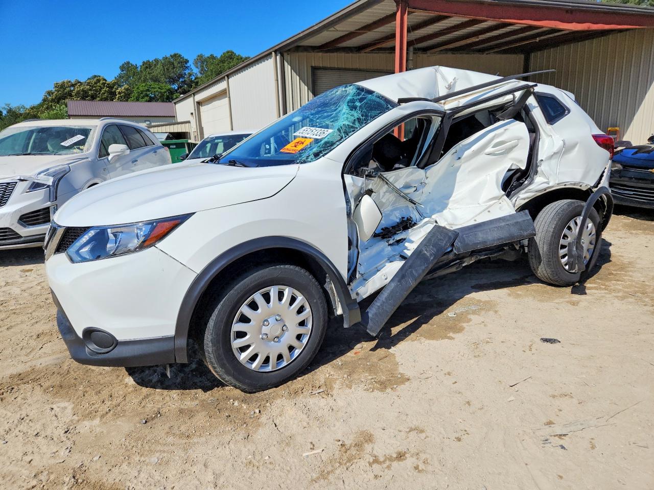 2018 Nissan Rogue Sport S White vin: JN1BJ1CP3JW154532