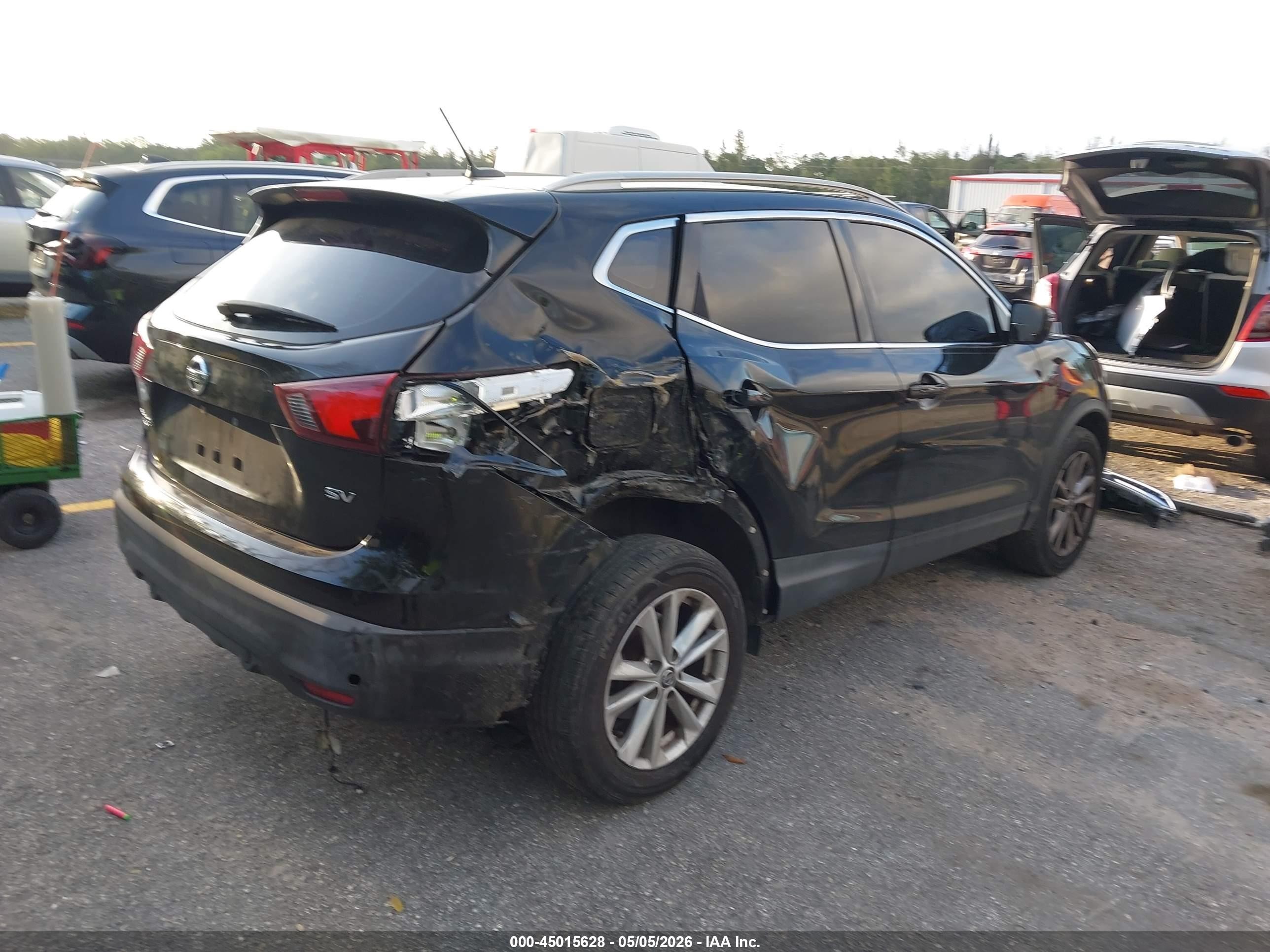 2019 Nissan Rogue Sport Sv Черный vin: JN1BJ1CP3KW220028