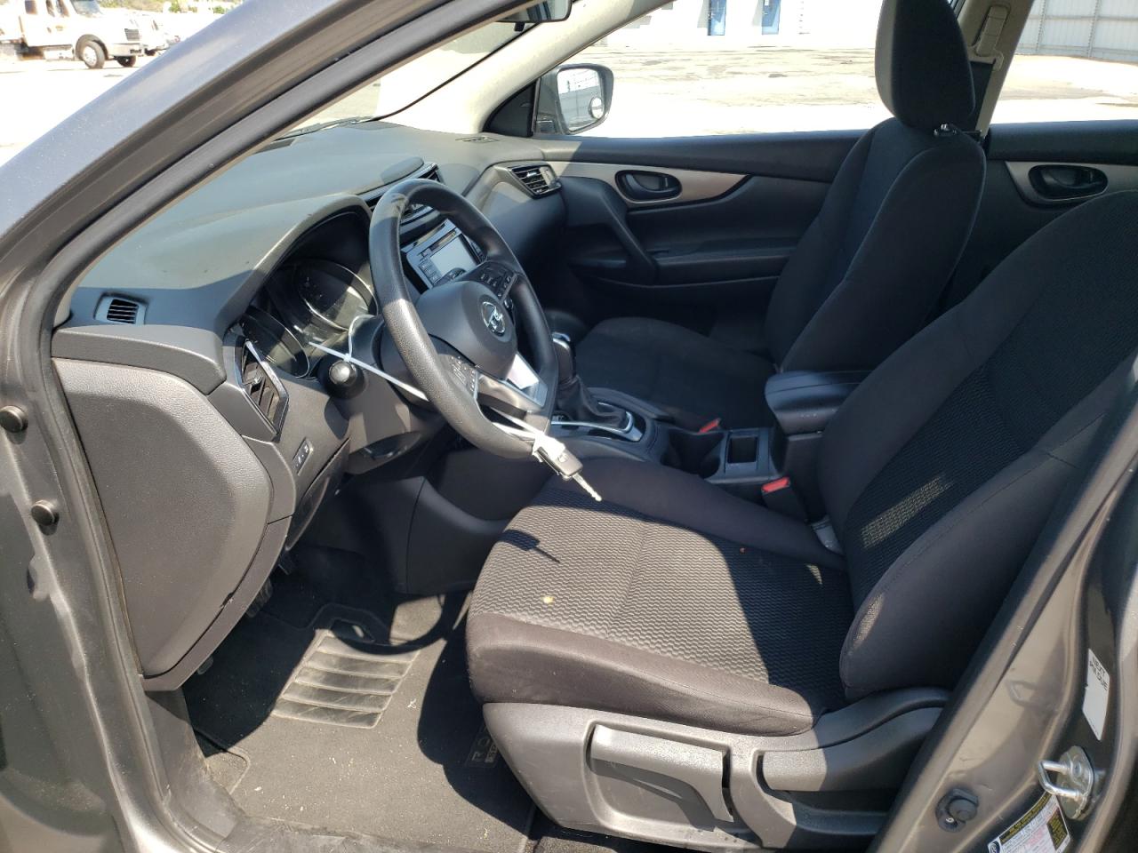 2019 Nissan Rogue Sport S Серый vin: JN1BJ1CP8KW212040
