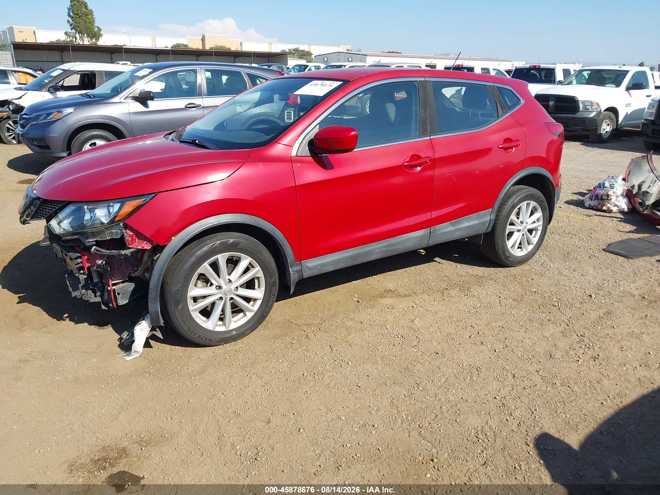 2018 Nissan Rogue Sport S Red vin: JN1BJ1CP9JW184814