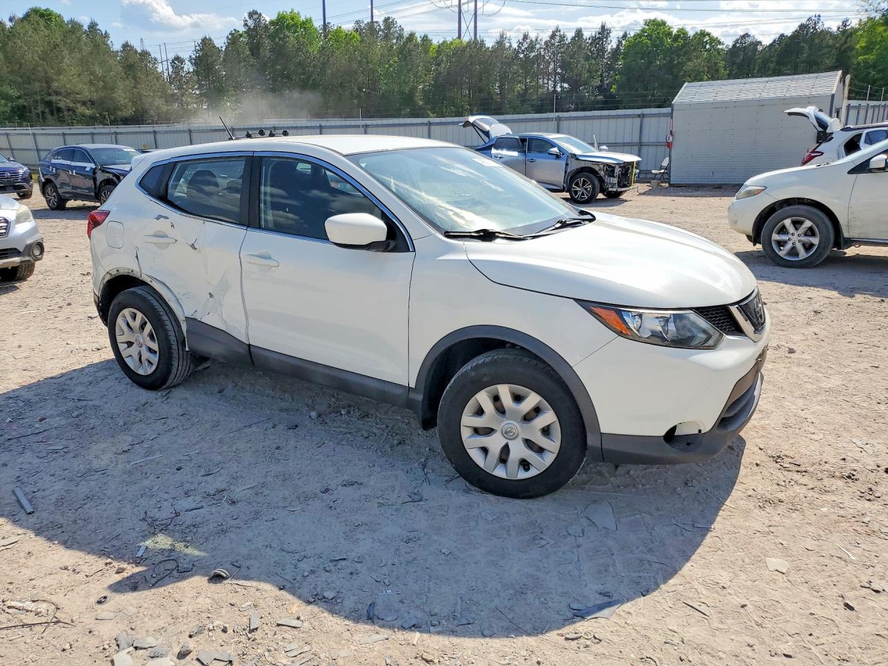 2018 Nissan Rogue Sport S White vin: JN1BJ1CPXJW181985