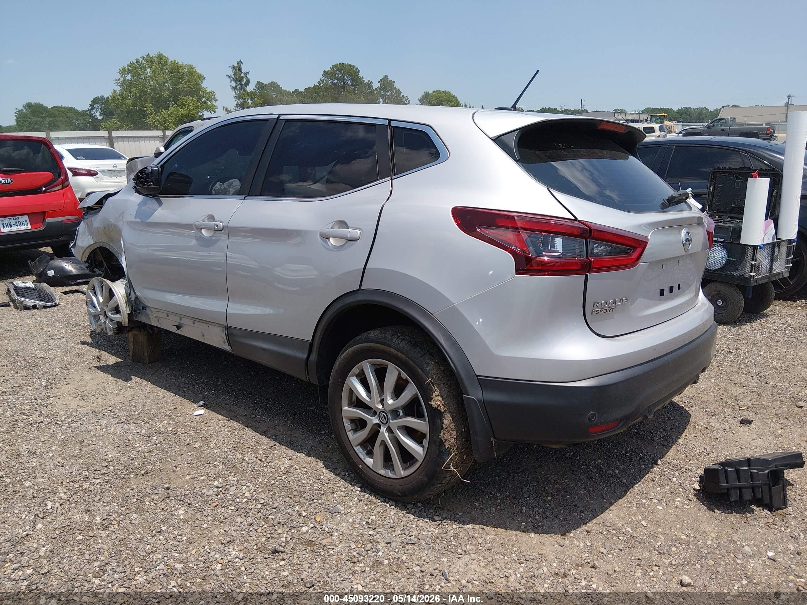 2020 Nissan Rogue Sport S Fwd Xtronic Cvt Серебряный vin: JN1BJ1CV9LW547324