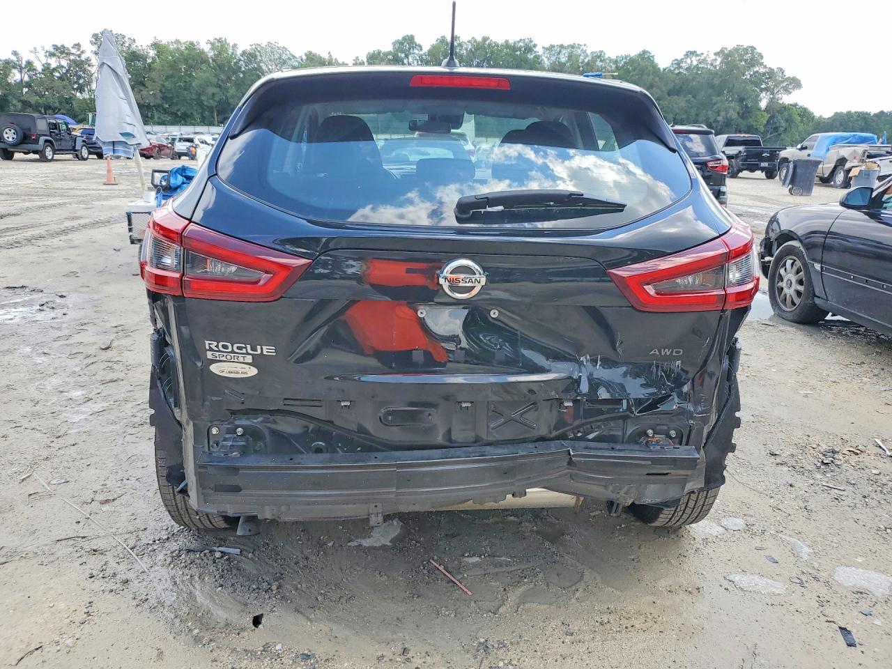2020 Nissan Rogue Sport S Черный vin: JN1BJ1CW1LW390929