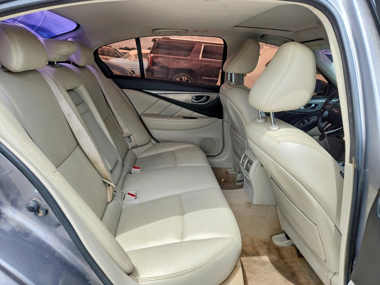2014 Infiniti Q50 Base Gray vin: JN1BV7AP0EM672772