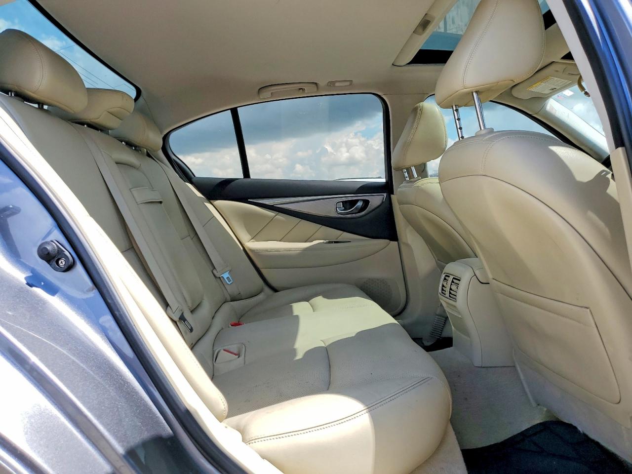 2014 Infiniti Q50 Gray vin: JN1BV7AP0EM681617