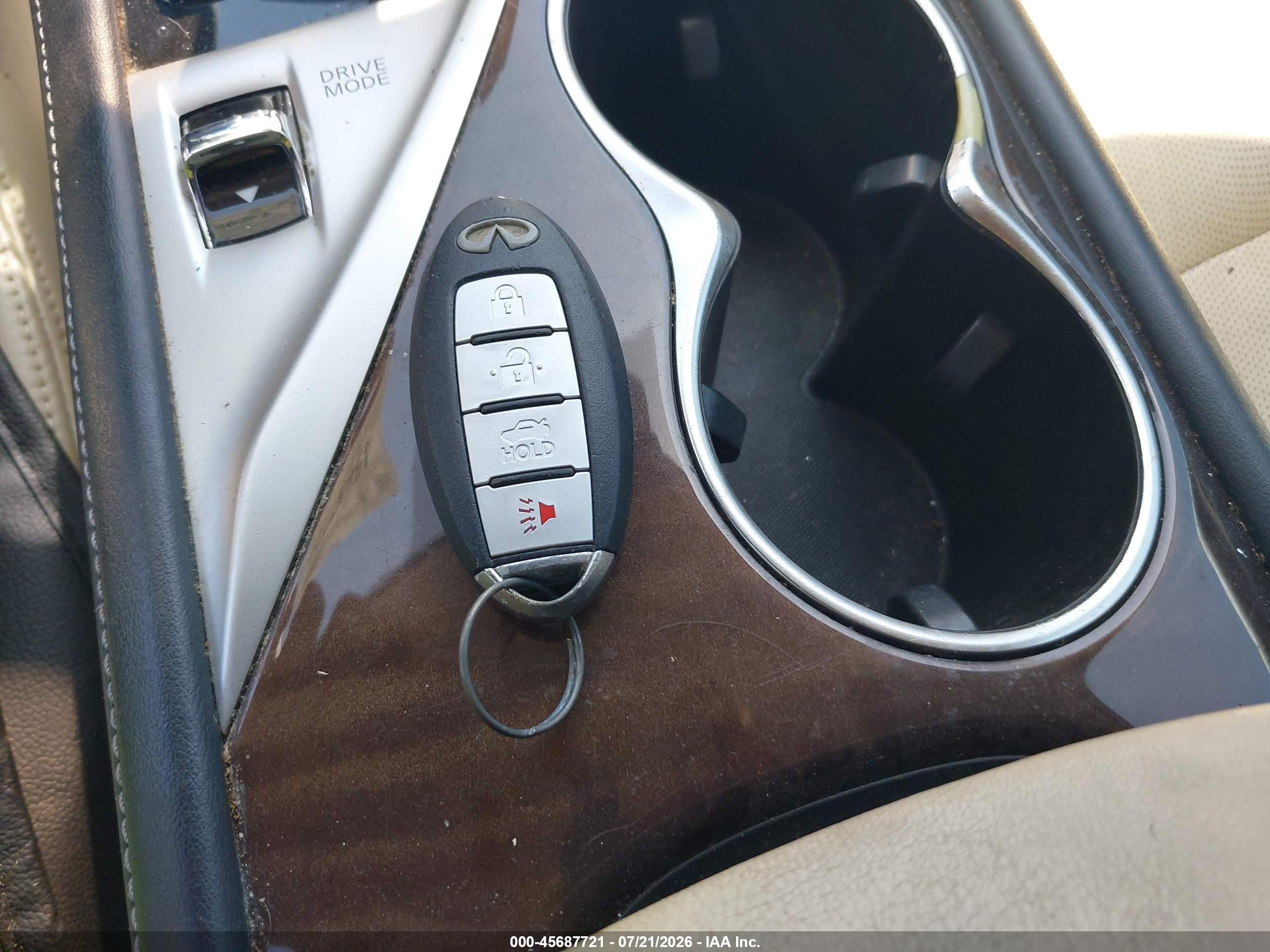 2014 Infiniti Q50 Premium Черный vin: JN1BV7AP0EM683691