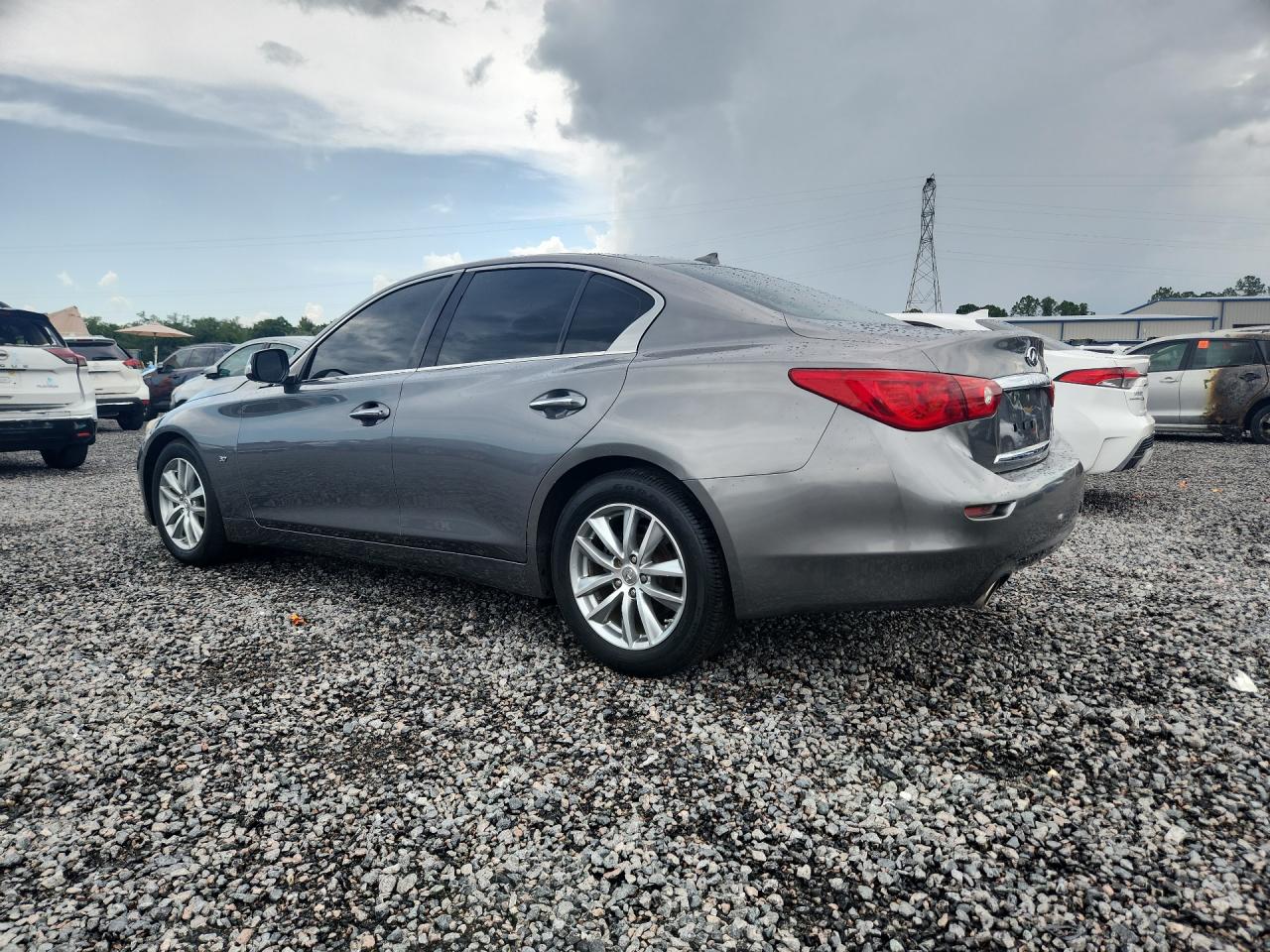 2015 Infiniti Q50 Base Silver vin: JN1BV7AP0FM331227