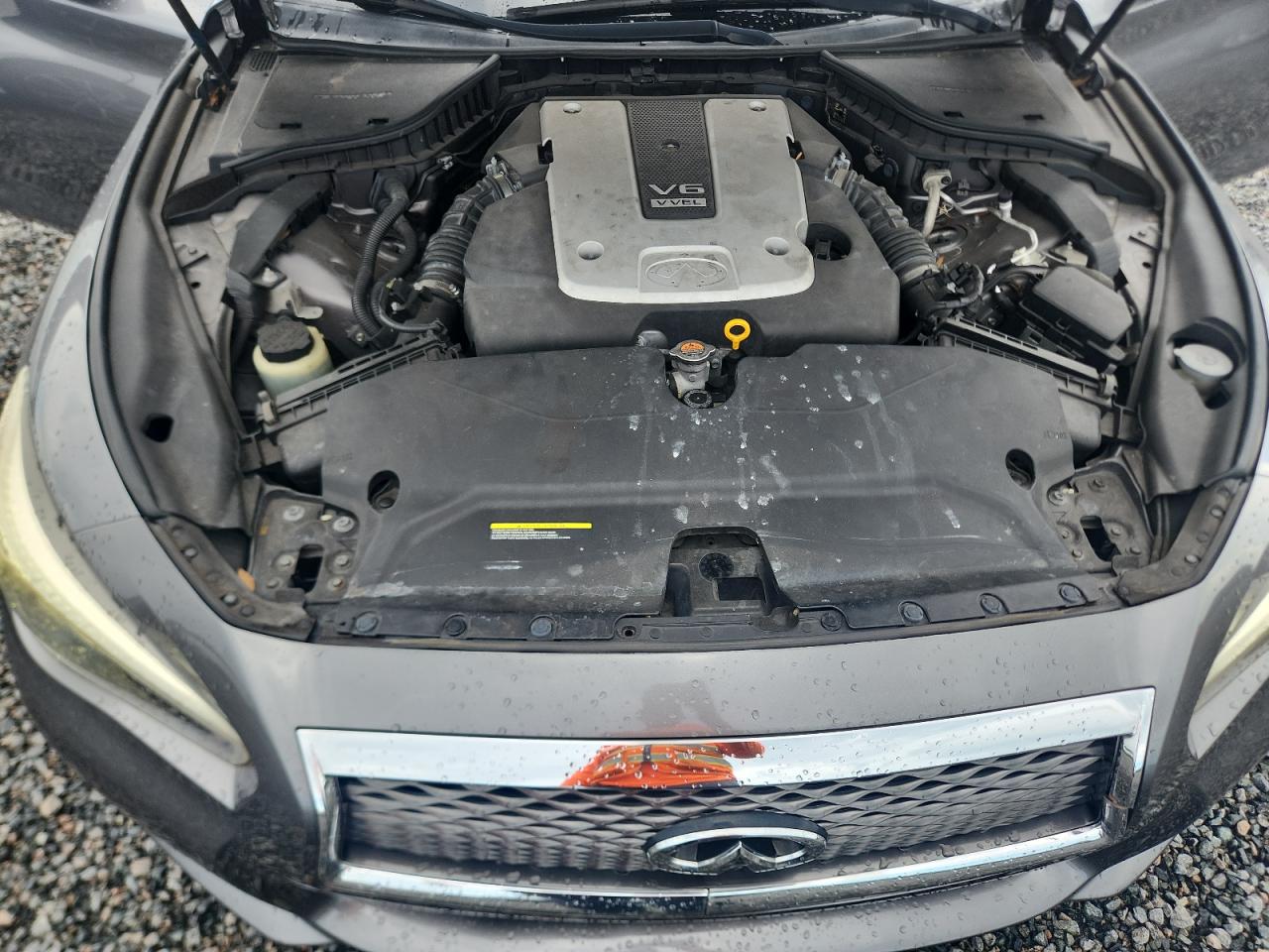 2015 Infiniti Q50 Base Silver vin: JN1BV7AP0FM331227