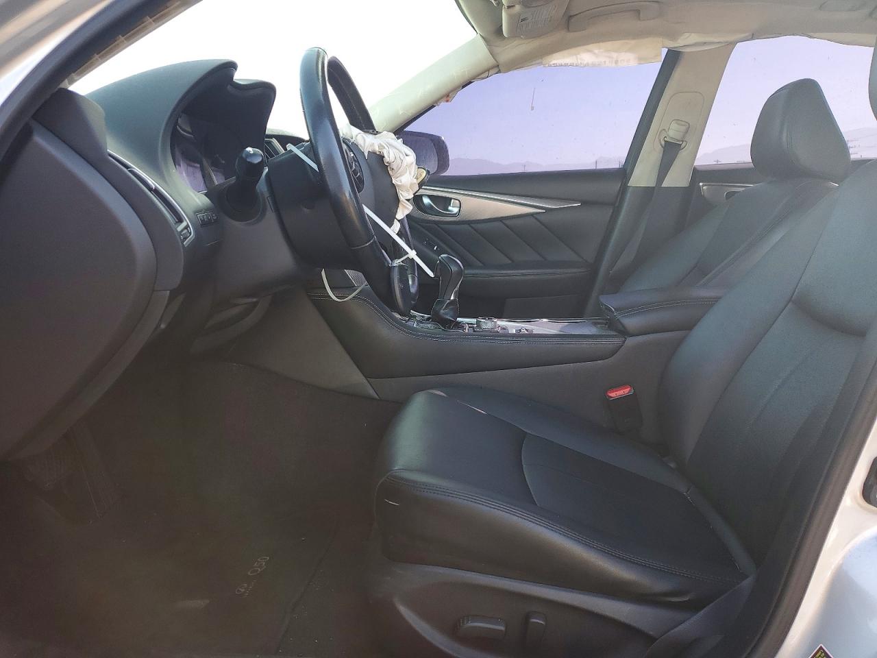 2015 Infiniti Q50 Base Silver vin: JN1BV7AP0FM333687