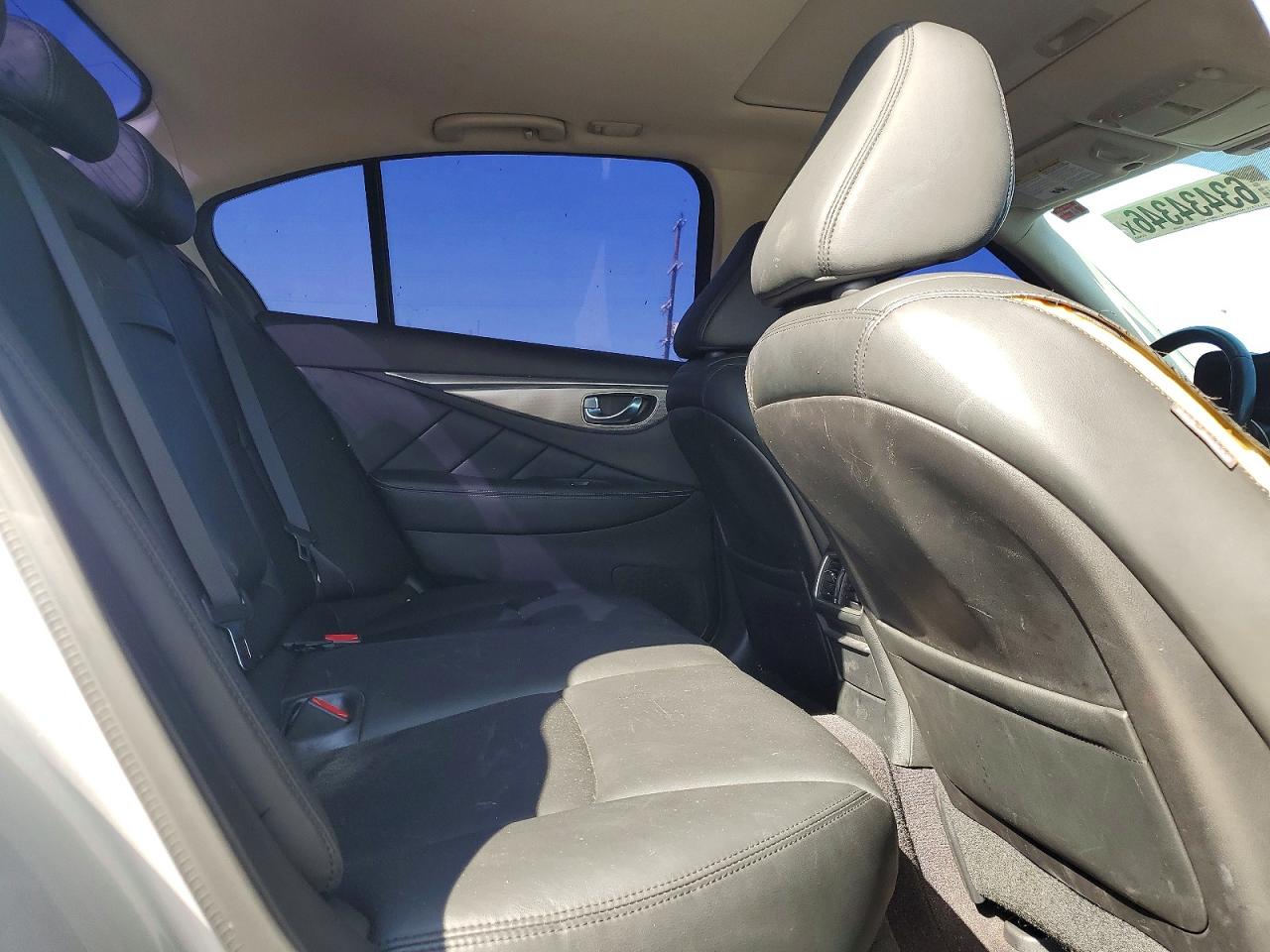 2015 Infiniti Q50 Base Silver vin: JN1BV7AP0FM333687
