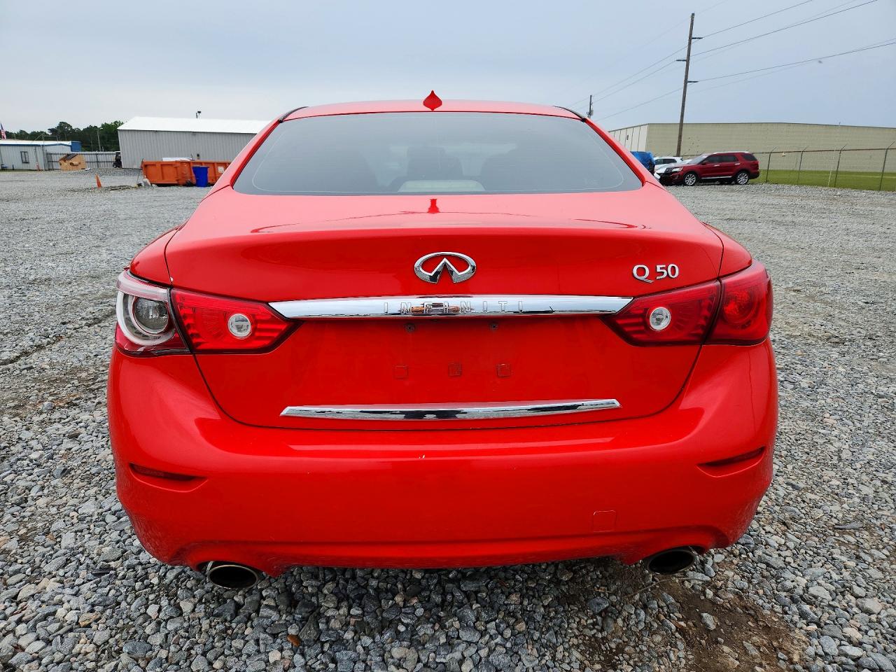 2015 Infiniti Q50 Base Red vin: JN1BV7AP0FM337772