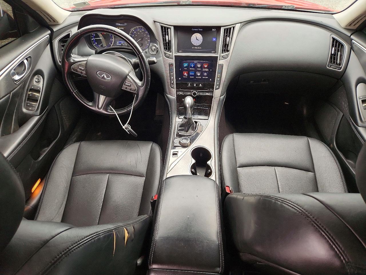 2015 Infiniti Q50 Base Red vin: JN1BV7AP0FM337772