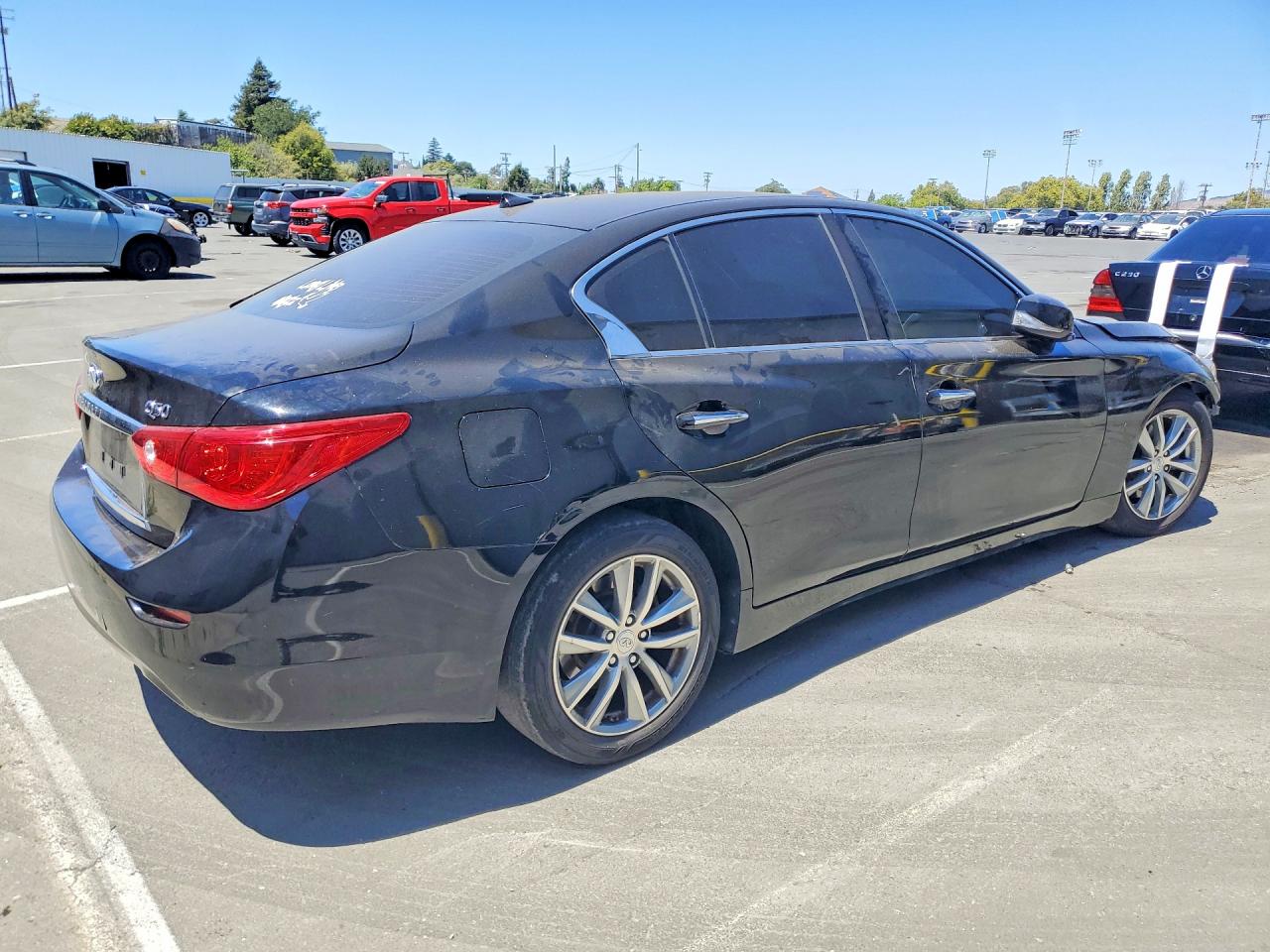 2015 Infiniti Q50 Base Black vin: JN1BV7AP0FM345483