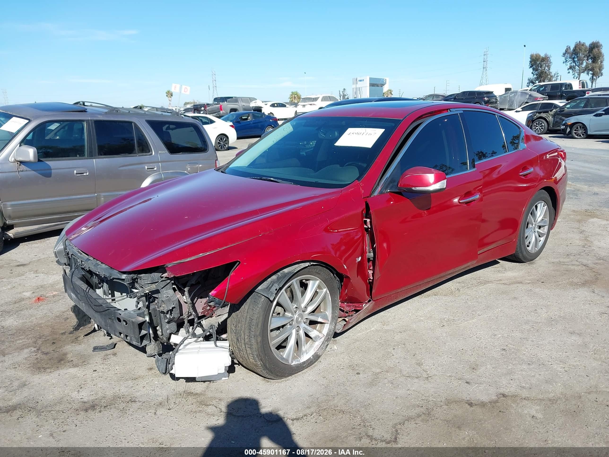 2015 Infiniti Q50 Premium Red vin: JN1BV7AP0FM350747