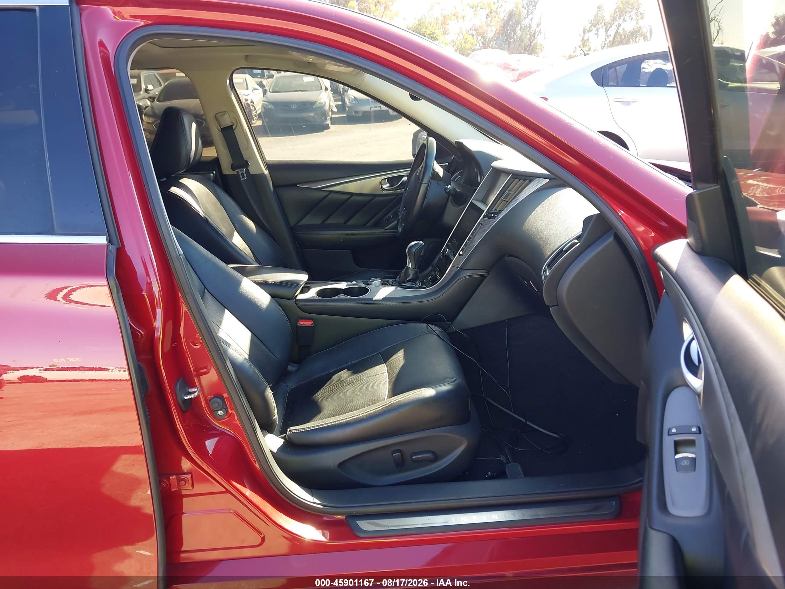 2015 Infiniti Q50 Premium Red vin: JN1BV7AP0FM350747