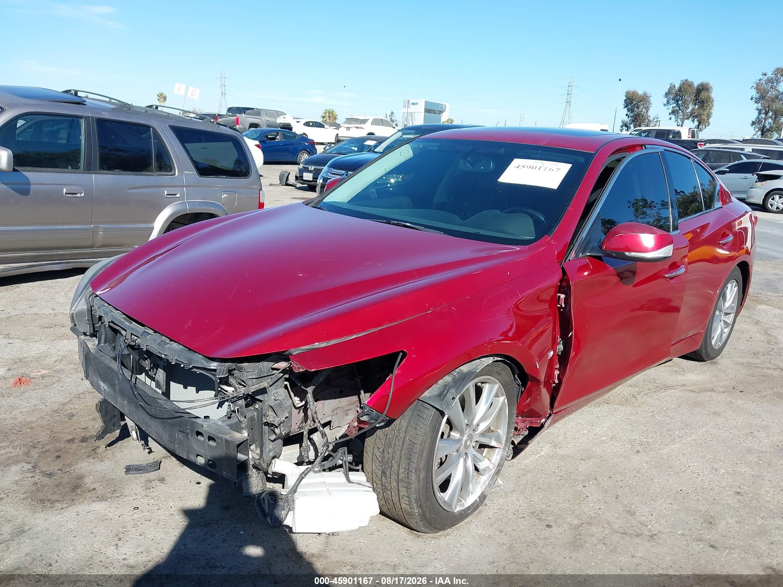 2015 Infiniti Q50 Premium Red vin: JN1BV7AP0FM350747