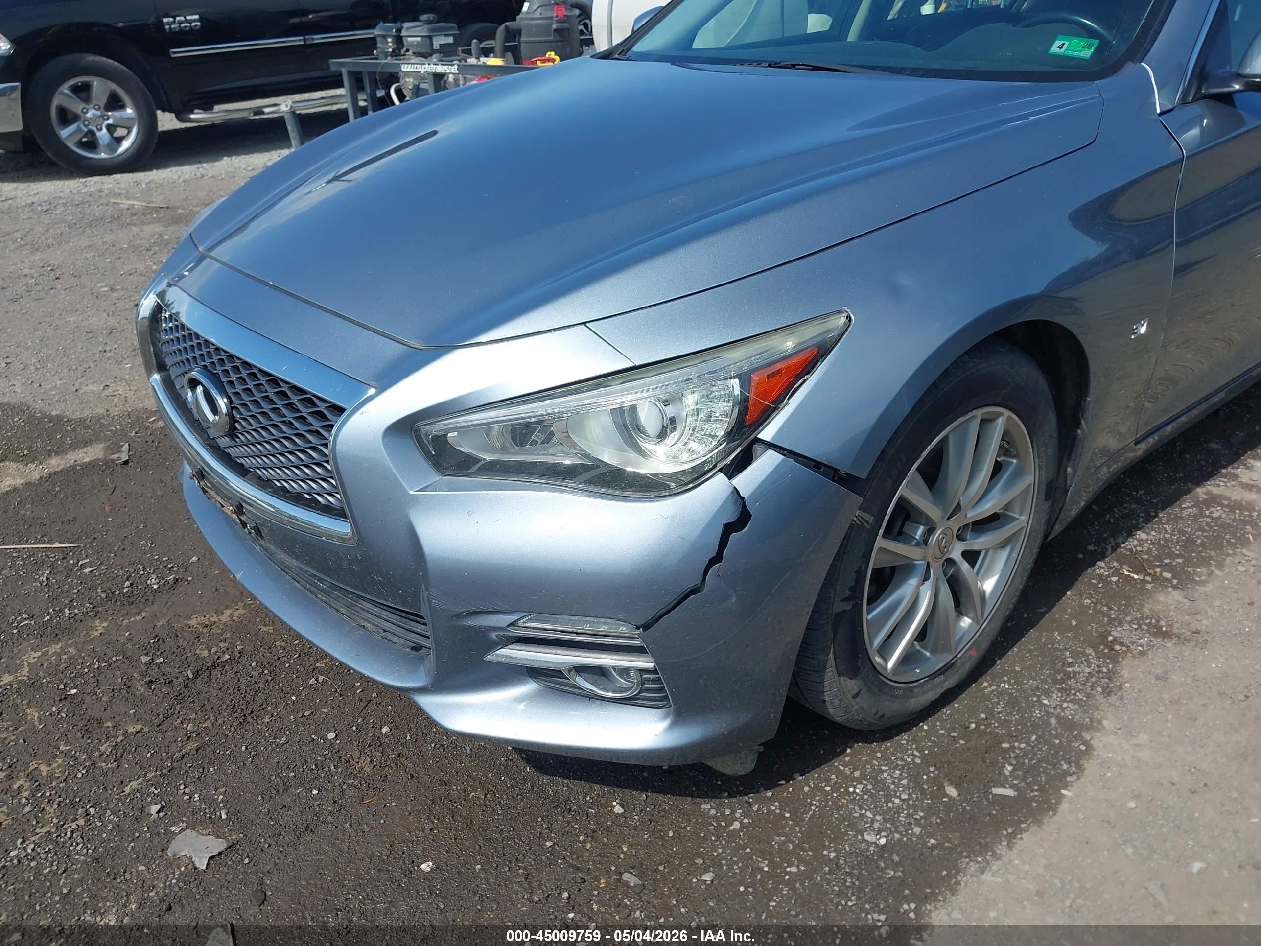2015 Infiniti Q50   Light Blue vin: JN1BV7AP0FM350814