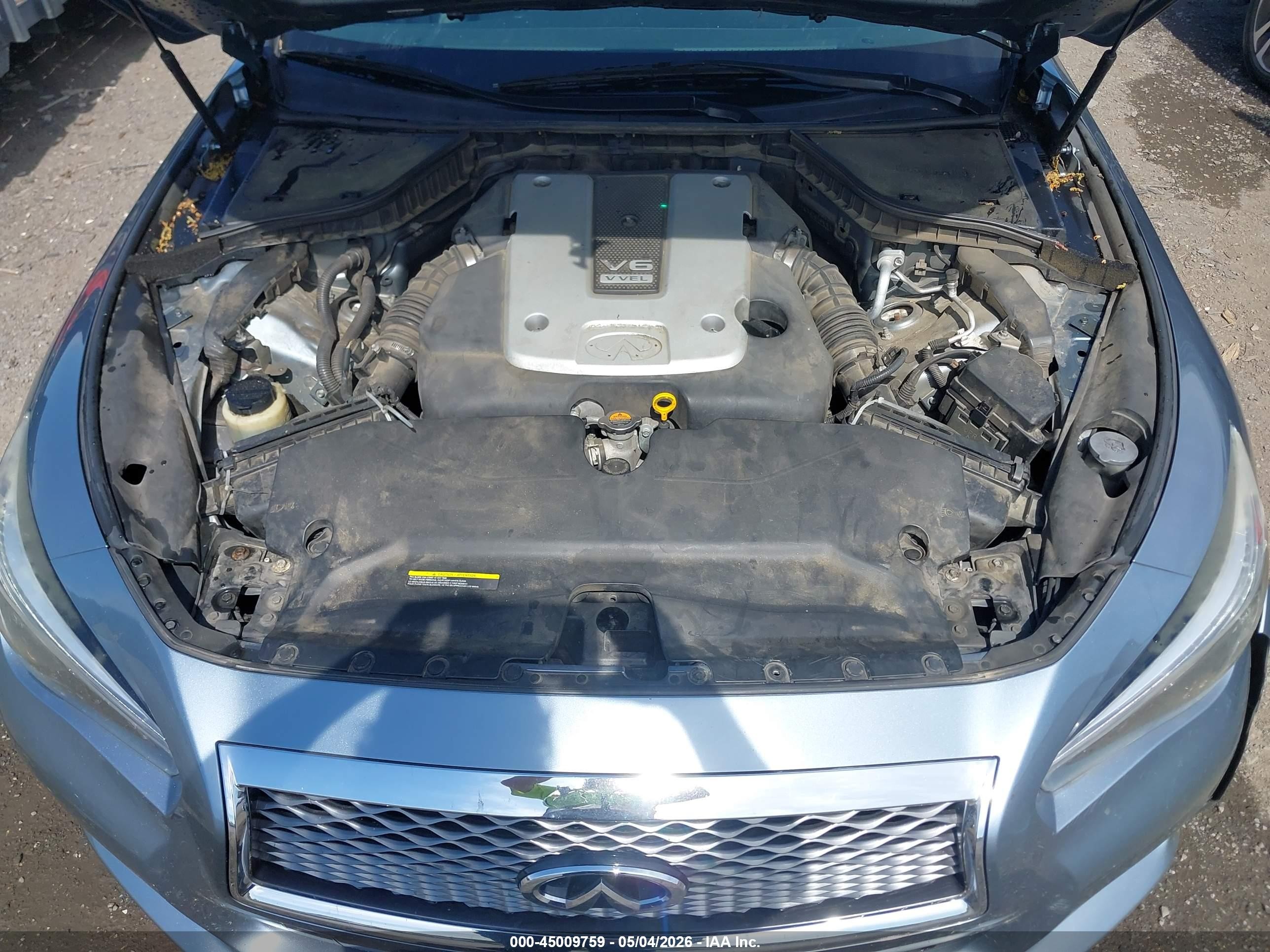 2015 Infiniti Q50   Light Blue vin: JN1BV7AP0FM350814