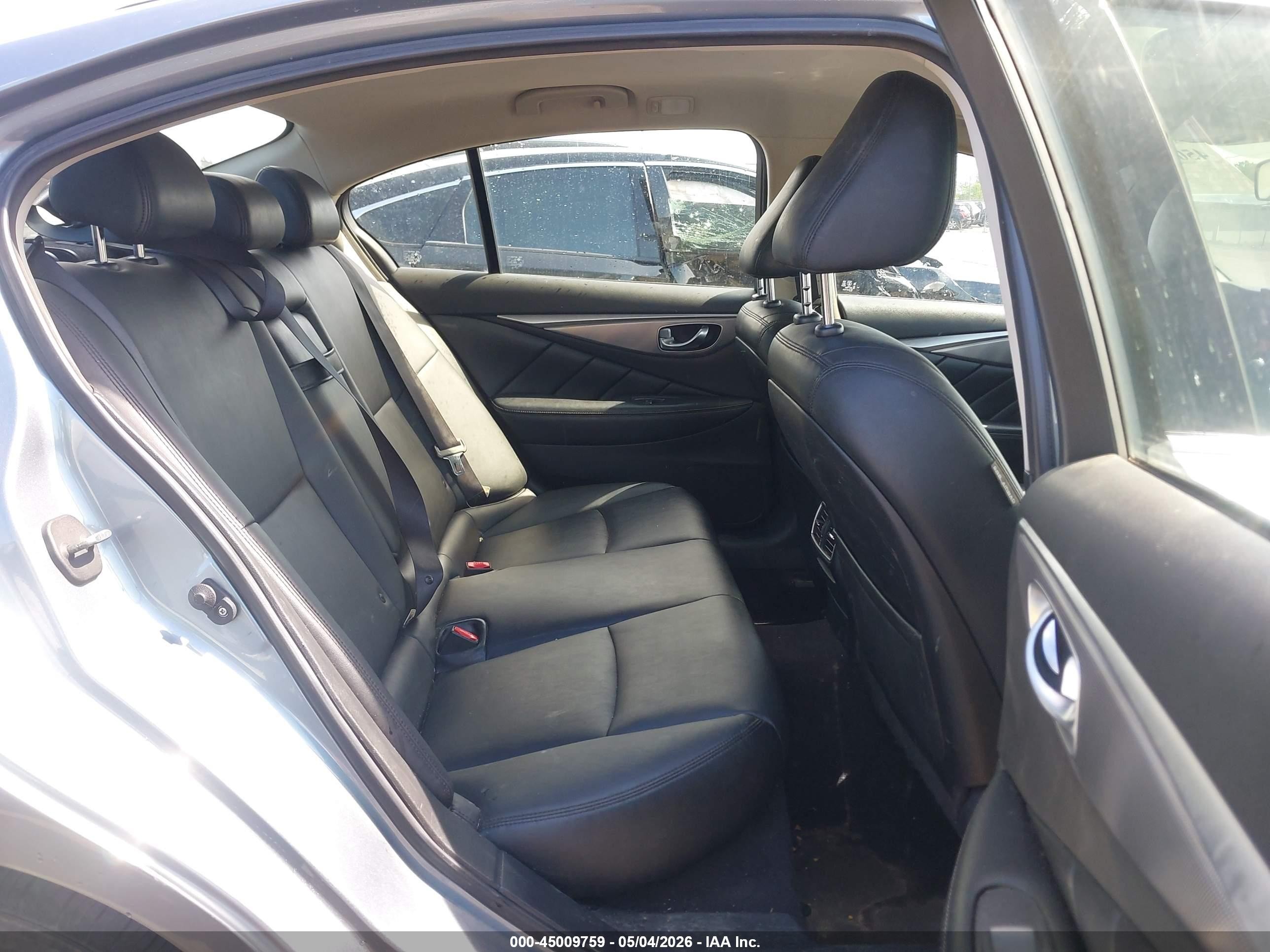 2015 Infiniti Q50   Light Blue vin: JN1BV7AP0FM350814