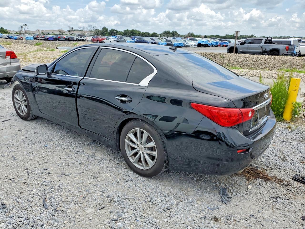 2014 Infiniti Q50 Base Black vin: JN1BV7AP1EM682467