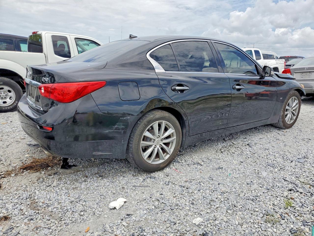 2014 Infiniti Q50 Base Black vin: JN1BV7AP1EM682467