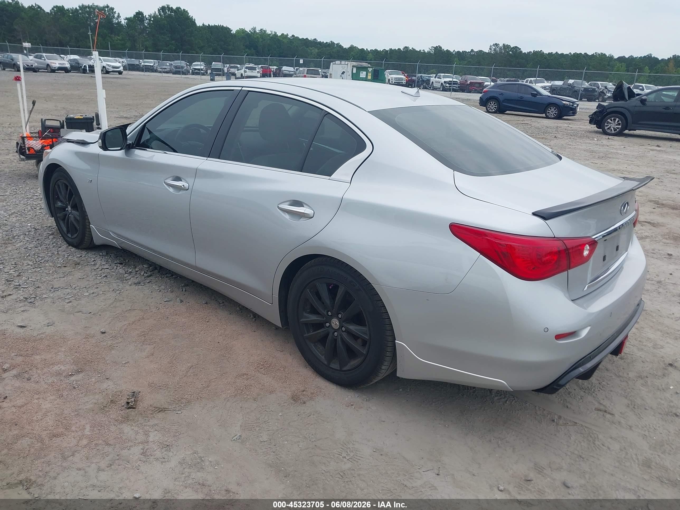 2014 Infiniti Q50 Premium Silver vin: JN1BV7AP1EM685269