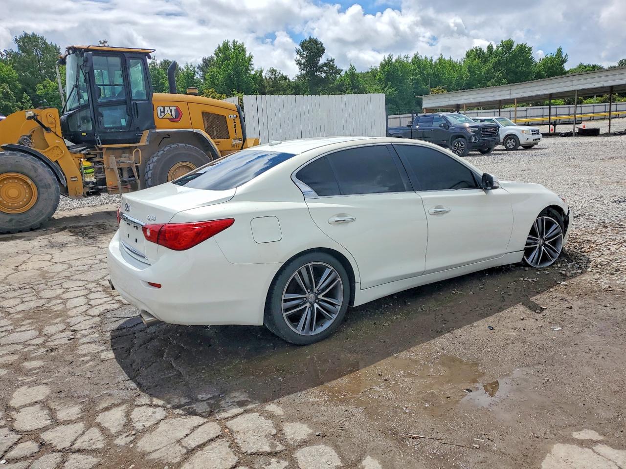 2014 Infiniti Q50 Premium White vin: JN1BV7AP1EM686082