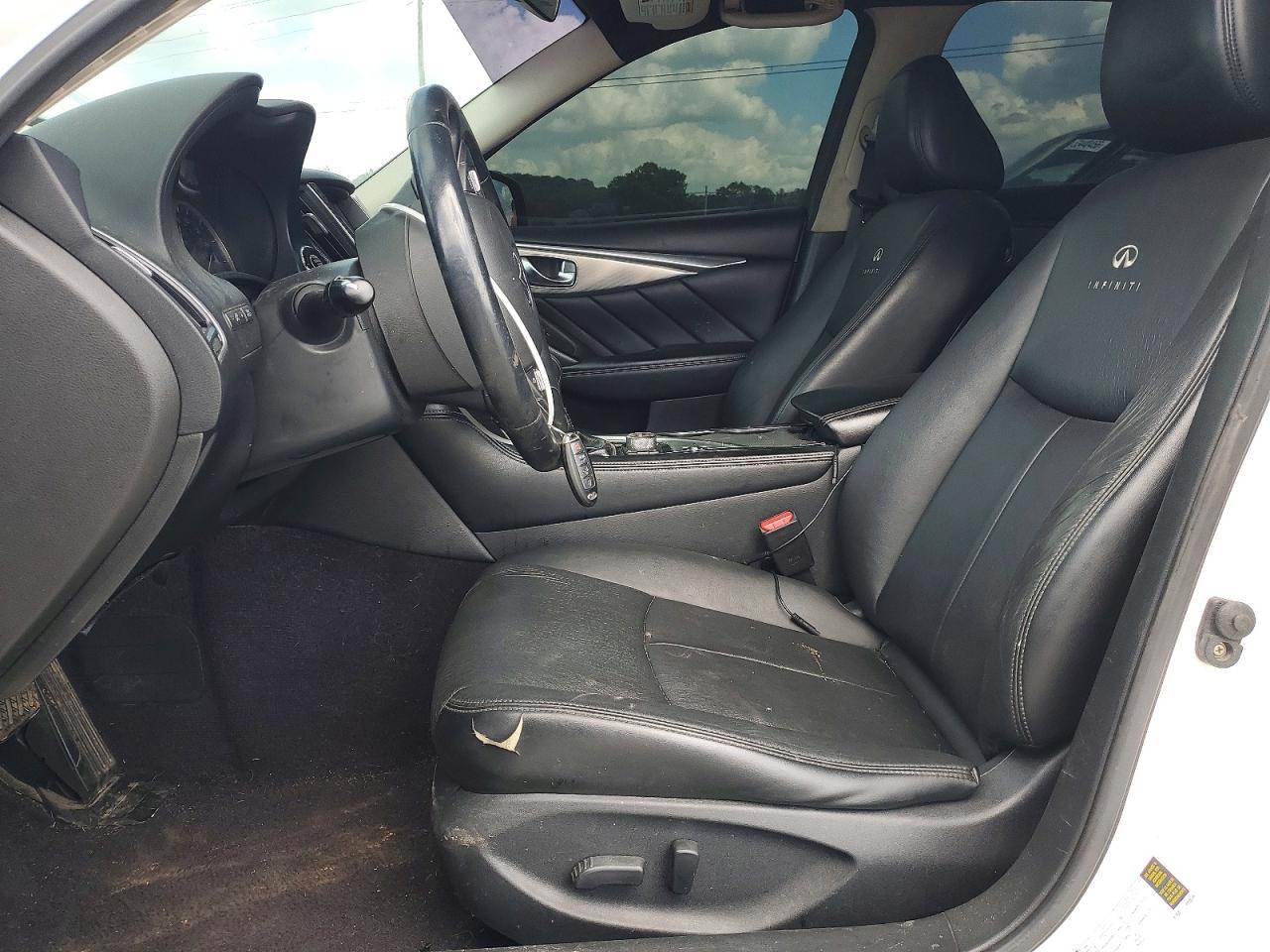 2014 Infiniti Q50 Base Белый vin: JN1BV7AP1EM692707