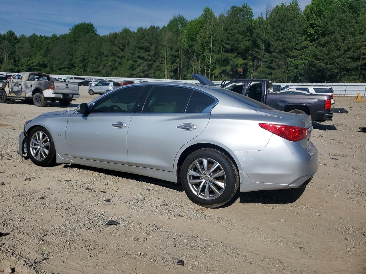 2015 Infiniti Q50 Premium Silver vin: JN1BV7AP1FM330359