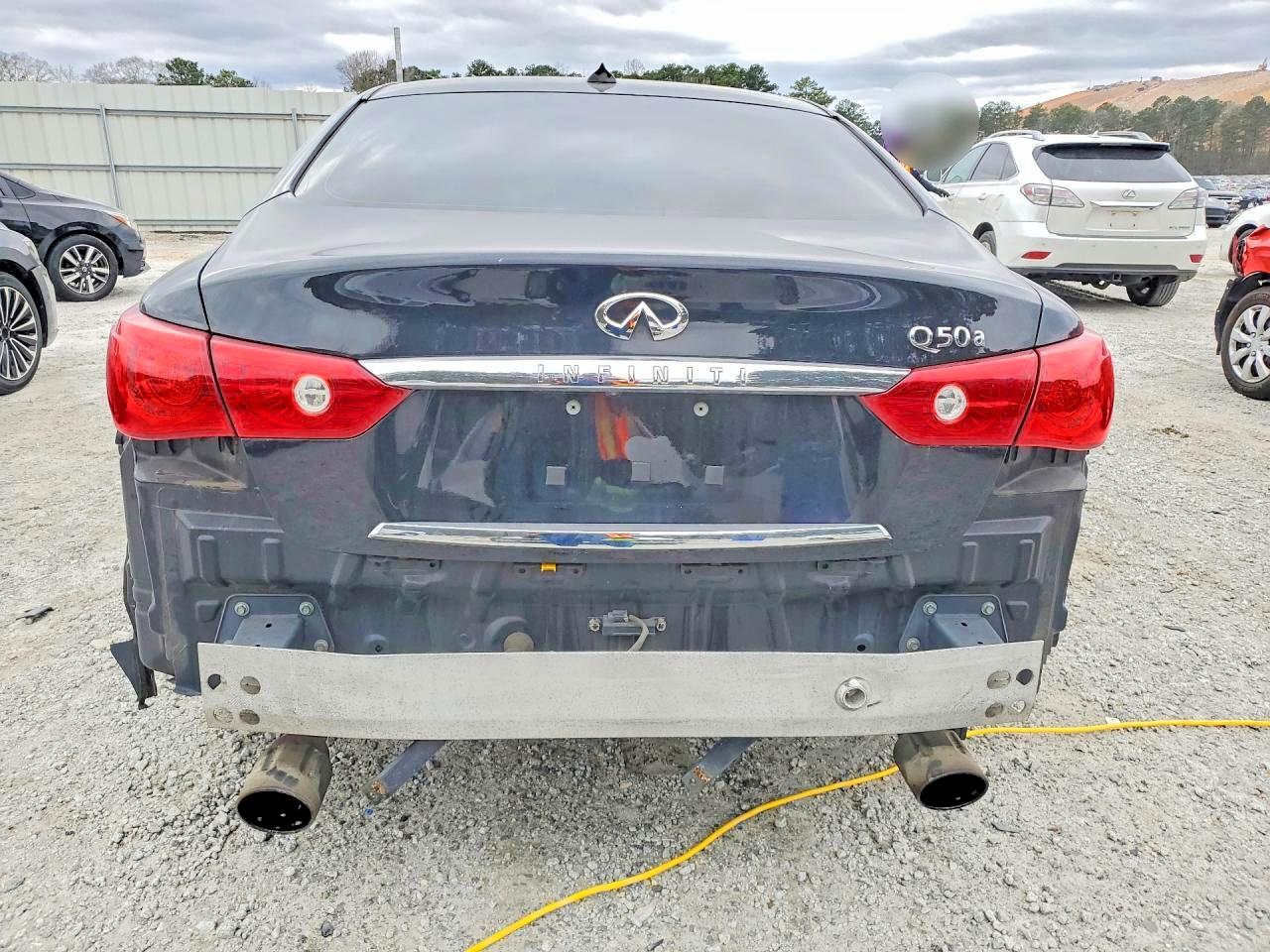 2015 Infiniti Q50 Base Black vin: JN1BV7AP1FM331804