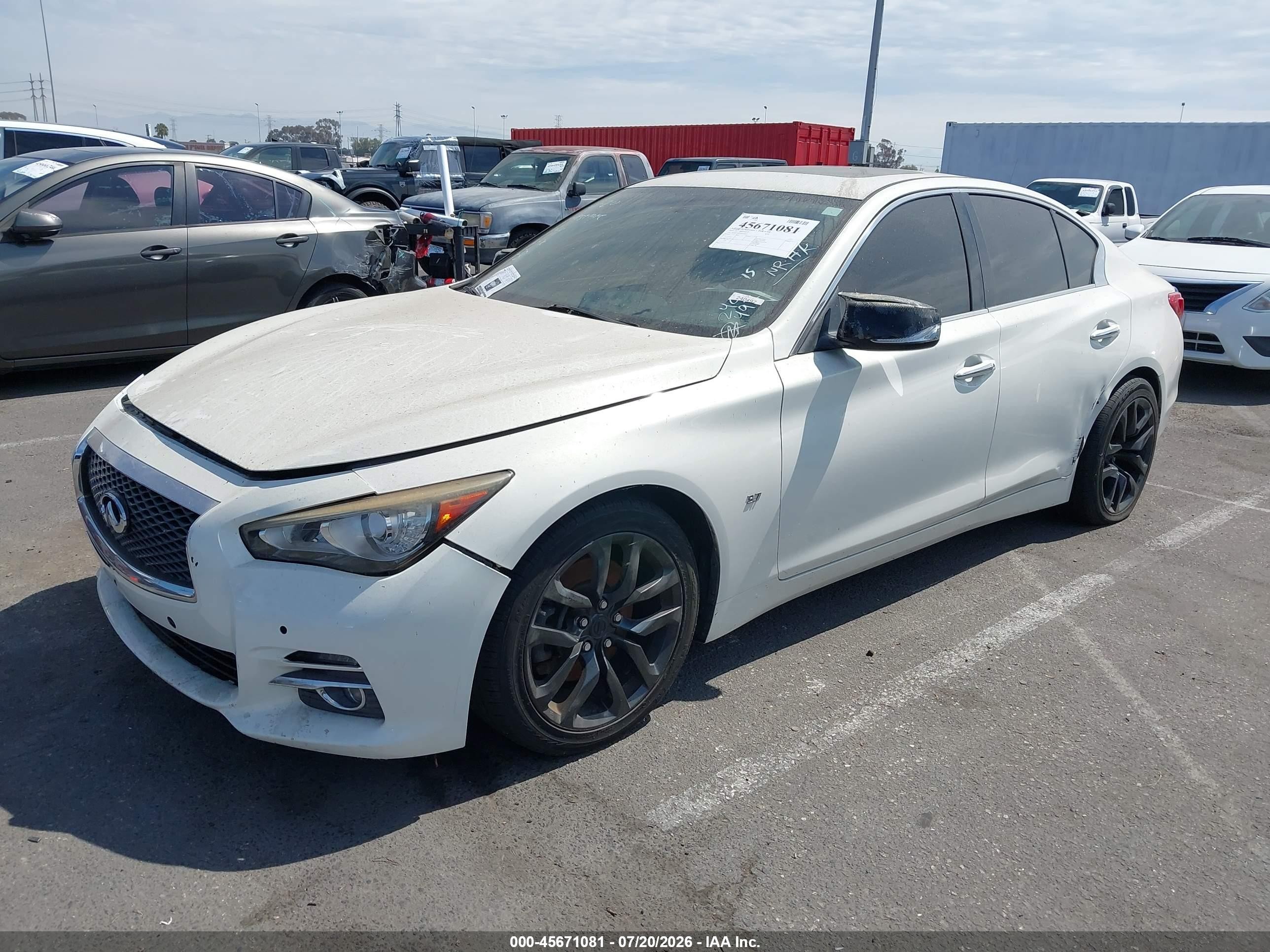 2015 Infiniti Q50 Premium White vin: JN1BV7AP1FM338932