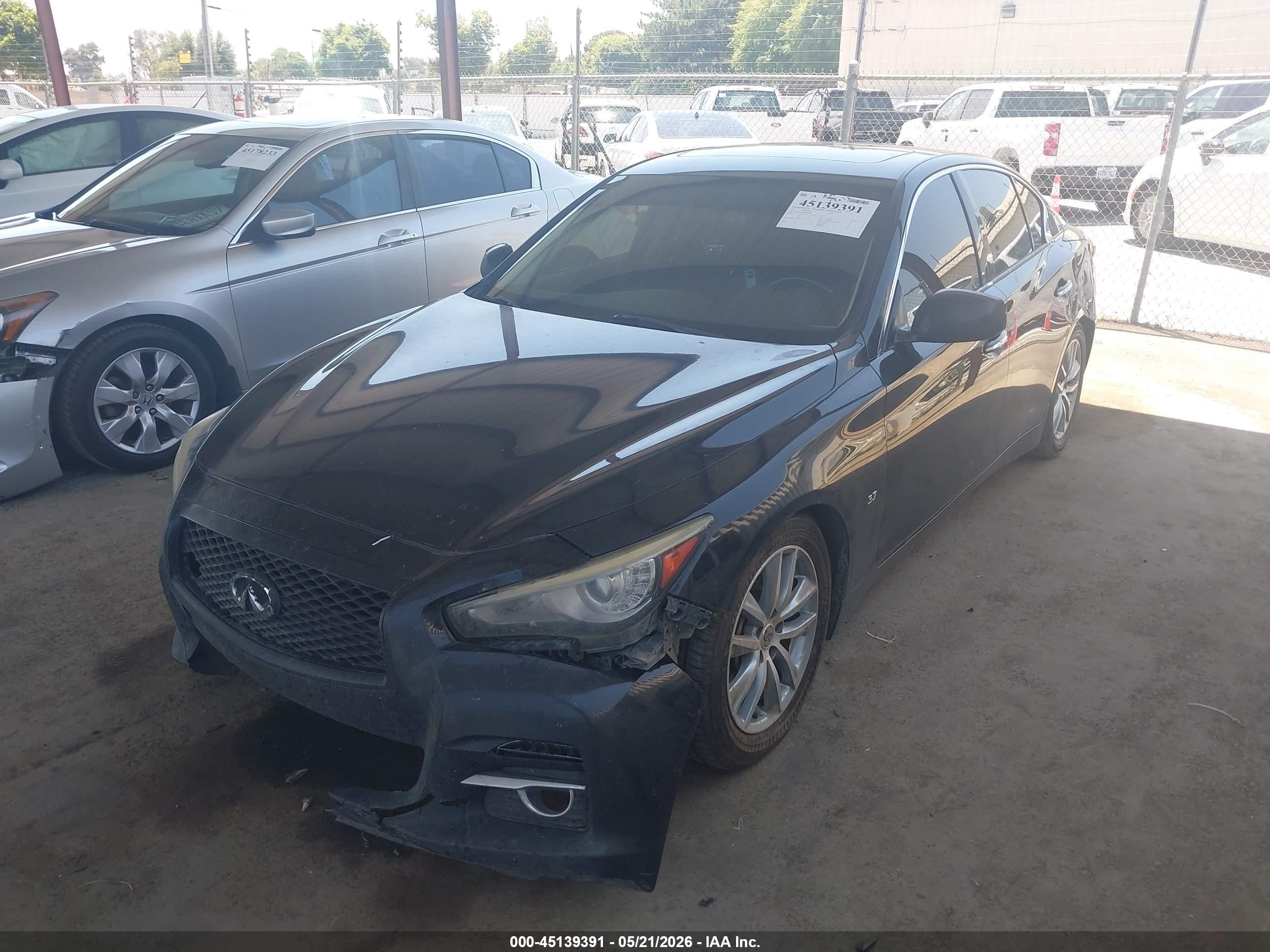 2015 Infiniti Q50 Premium Black vin: JN1BV7AP1FM350899