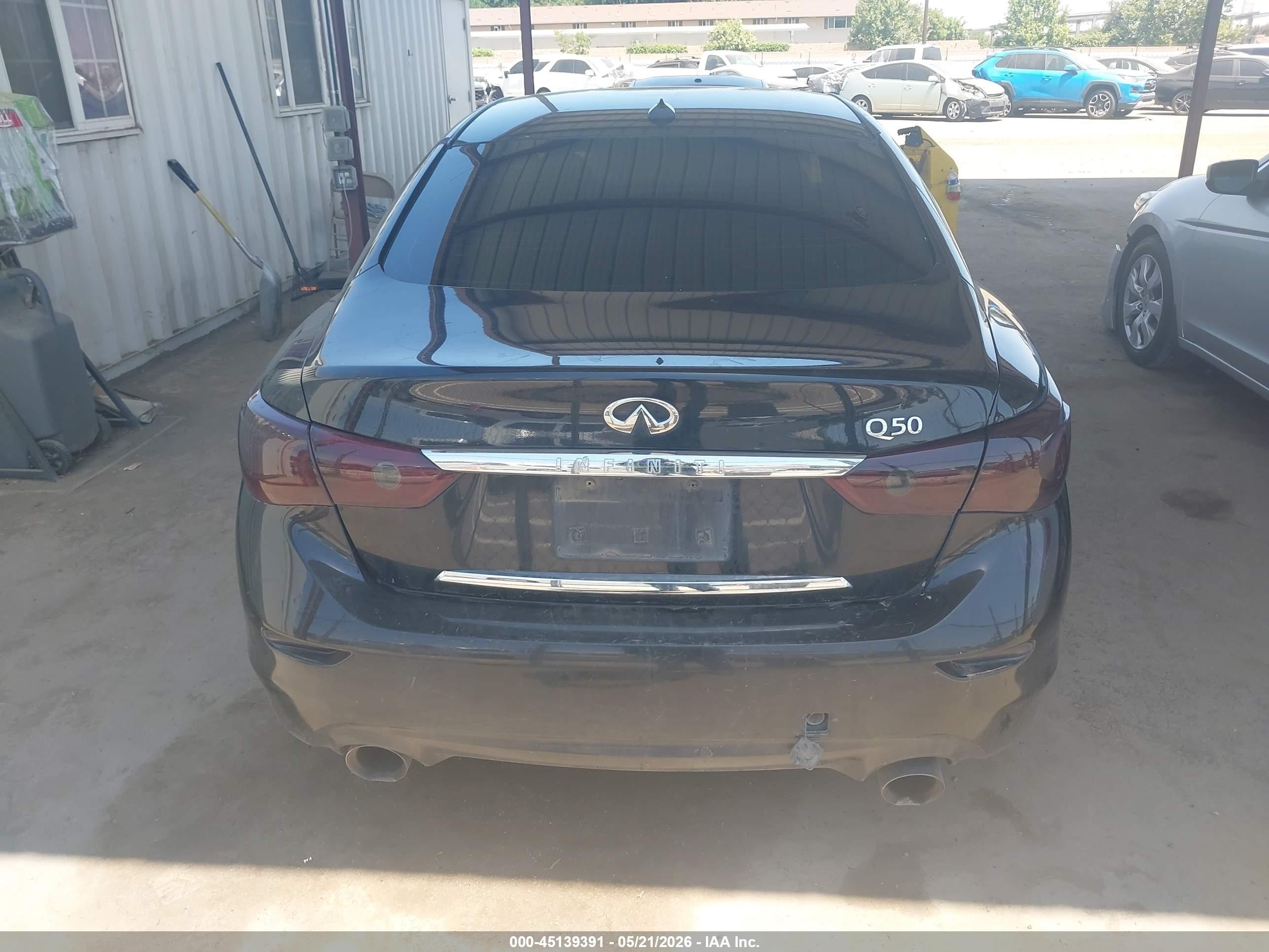 2015 Infiniti Q50 Premium Black vin: JN1BV7AP1FM350899