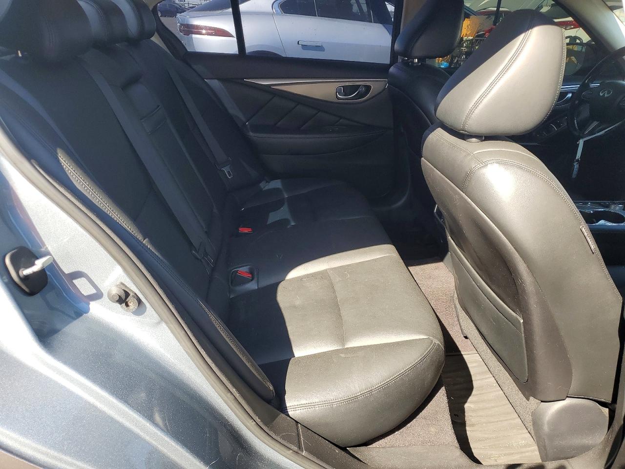 2014 Infiniti Q50 Base Gray vin: JN1BV7AP2EM671400